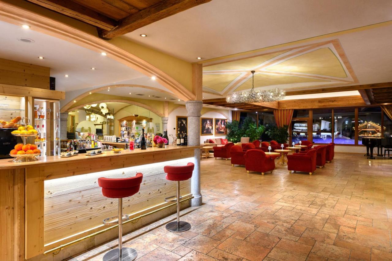 מדונה די קמפיליו Carlo Magno Hotel Spa Resort מראה חיצוני תמונה