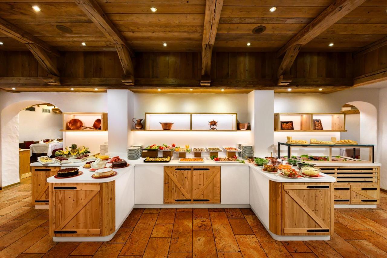 מדונה די קמפיליו Carlo Magno Hotel Spa Resort מראה חיצוני תמונה