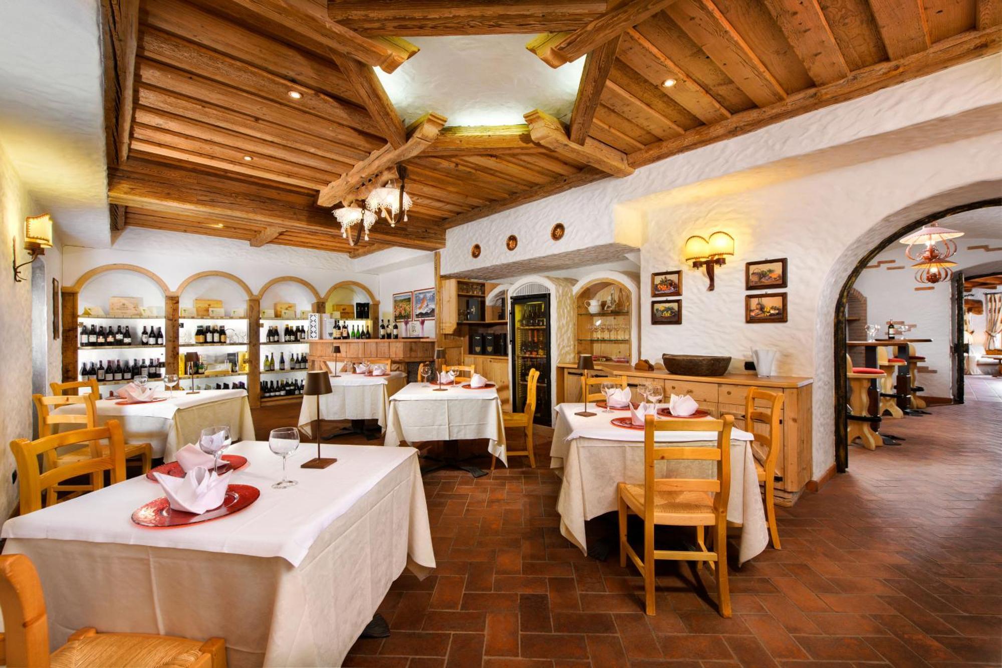 מדונה די קמפיליו Carlo Magno Hotel Spa Resort מראה חיצוני תמונה