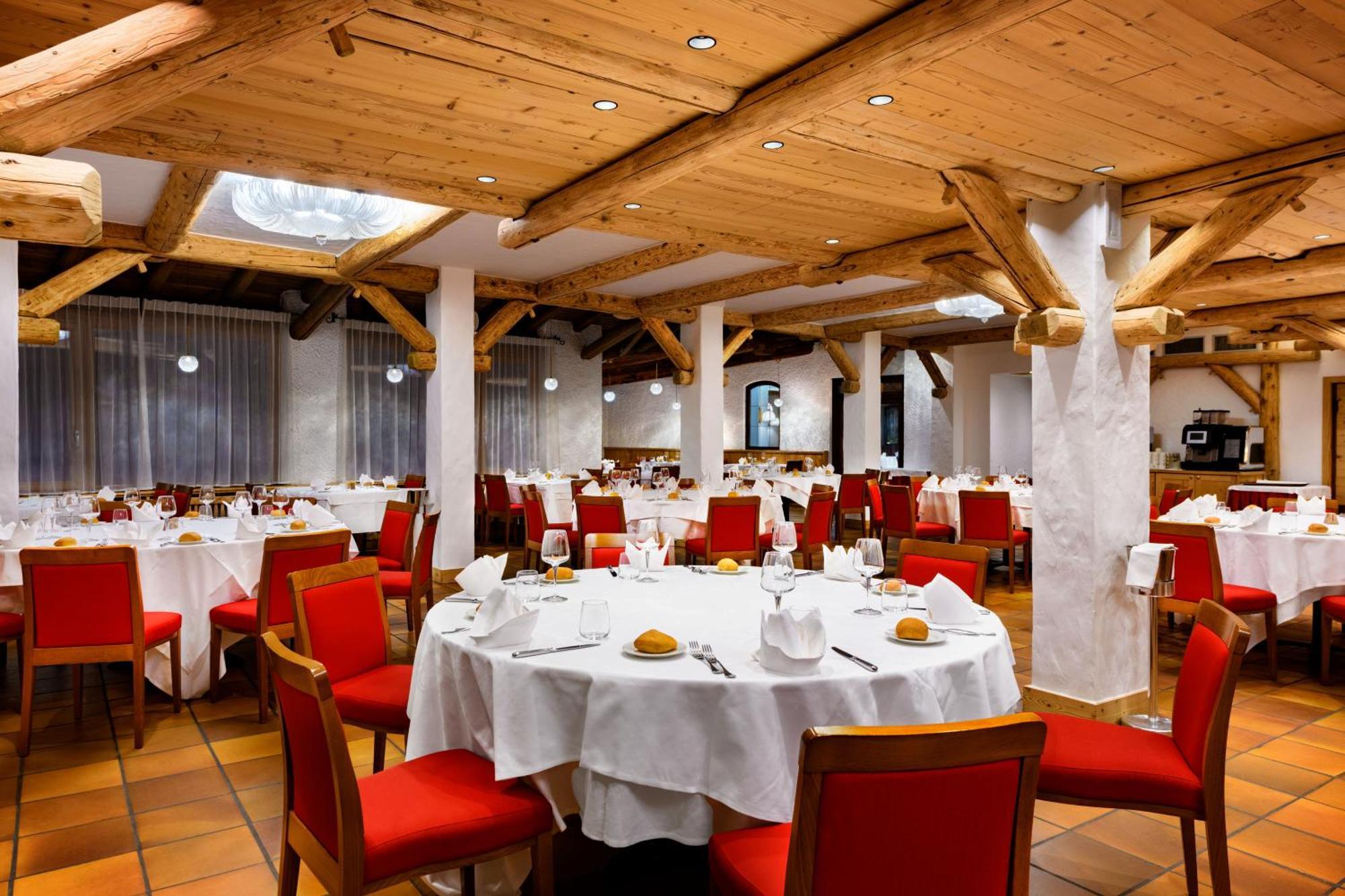מדונה די קמפיליו Carlo Magno Hotel Spa Resort מראה חיצוני תמונה
